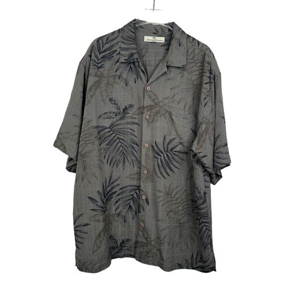 Tommy Bahama Men's Green Tropical Palm‎ Print Button-Up Shirt M - Picture 1 of 11